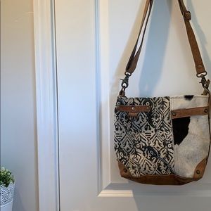 Myra bag Shoulder Purse